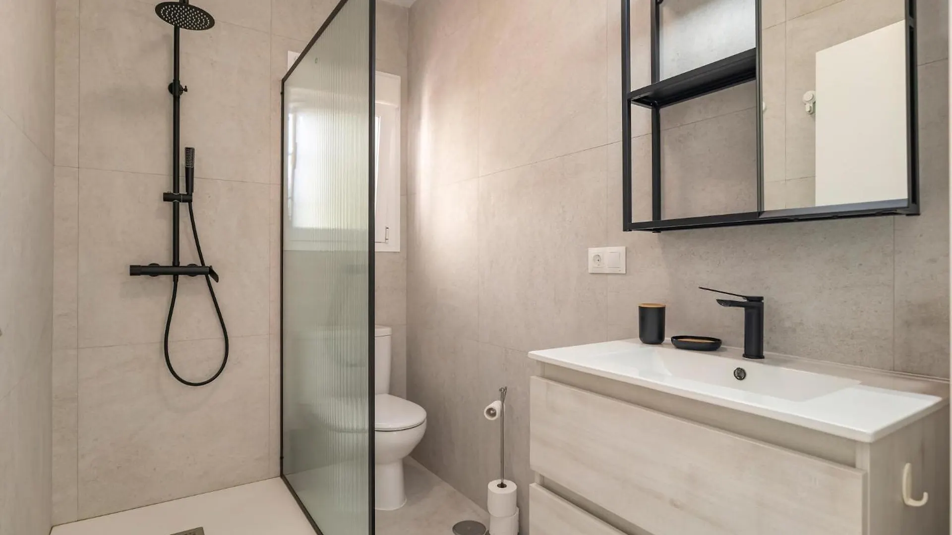 1 Bedroom Gorgeous Home In Arenas Arenas (Malaga)