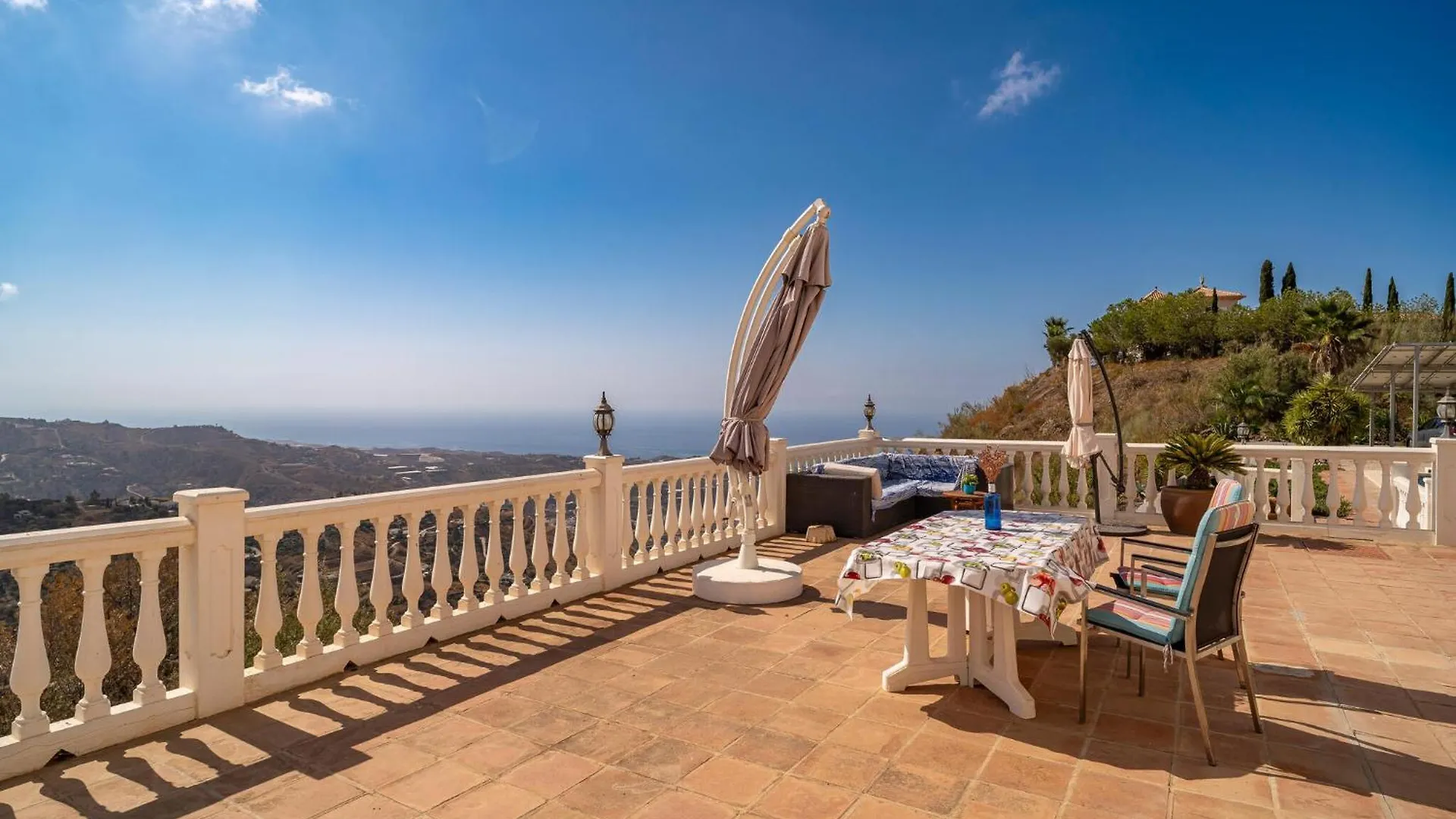 Holiday home 1 Bedroom Gorgeous Home In Arenas Spain